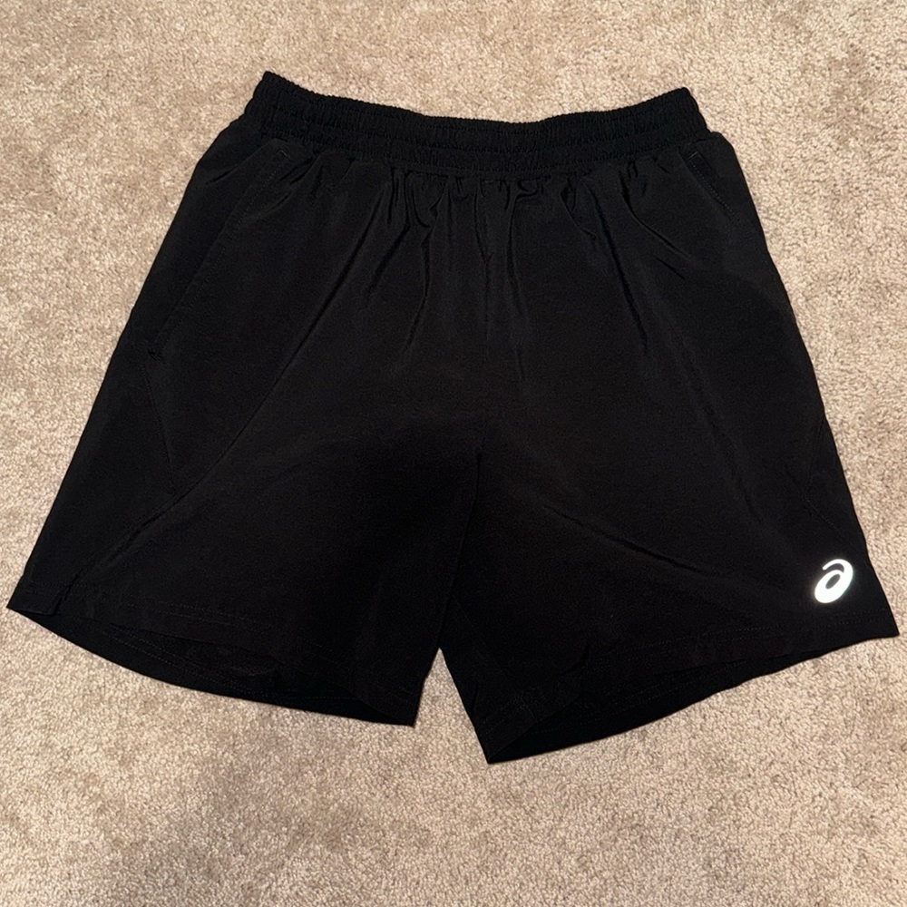 Men’s ASICS lined running shorts